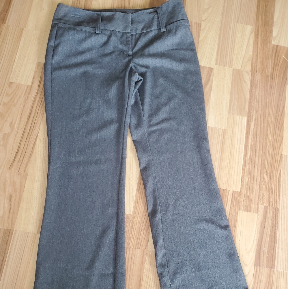 Womens maurices grey dress pants 9/10 long